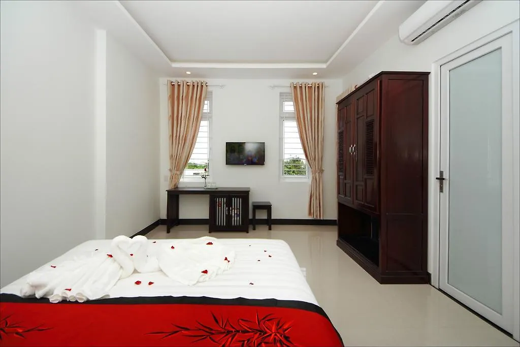 Flame Flowers Homestay Hội An